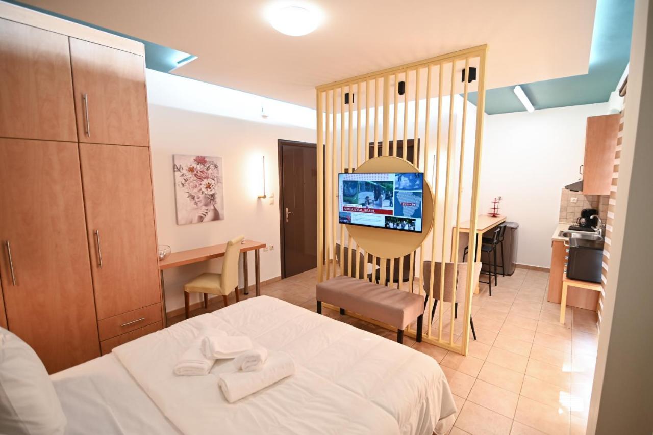 The Whole Packet C3 Center With Parking Apartment ลาริซา ภายนอก รูปภาพ